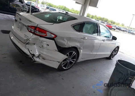2017 Ford Fusion Titanium из США, поврежденный, VIN 3FA6P0K93HR148128